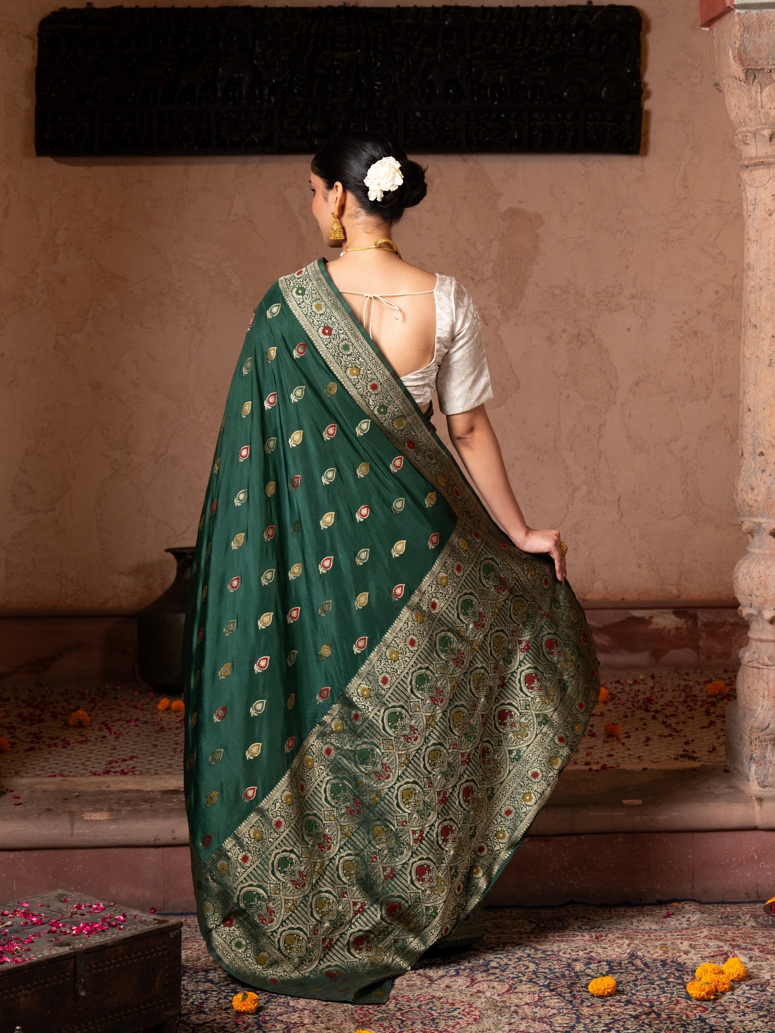 Bottle Green Pure Katan silk Banarasi Handloom Saree