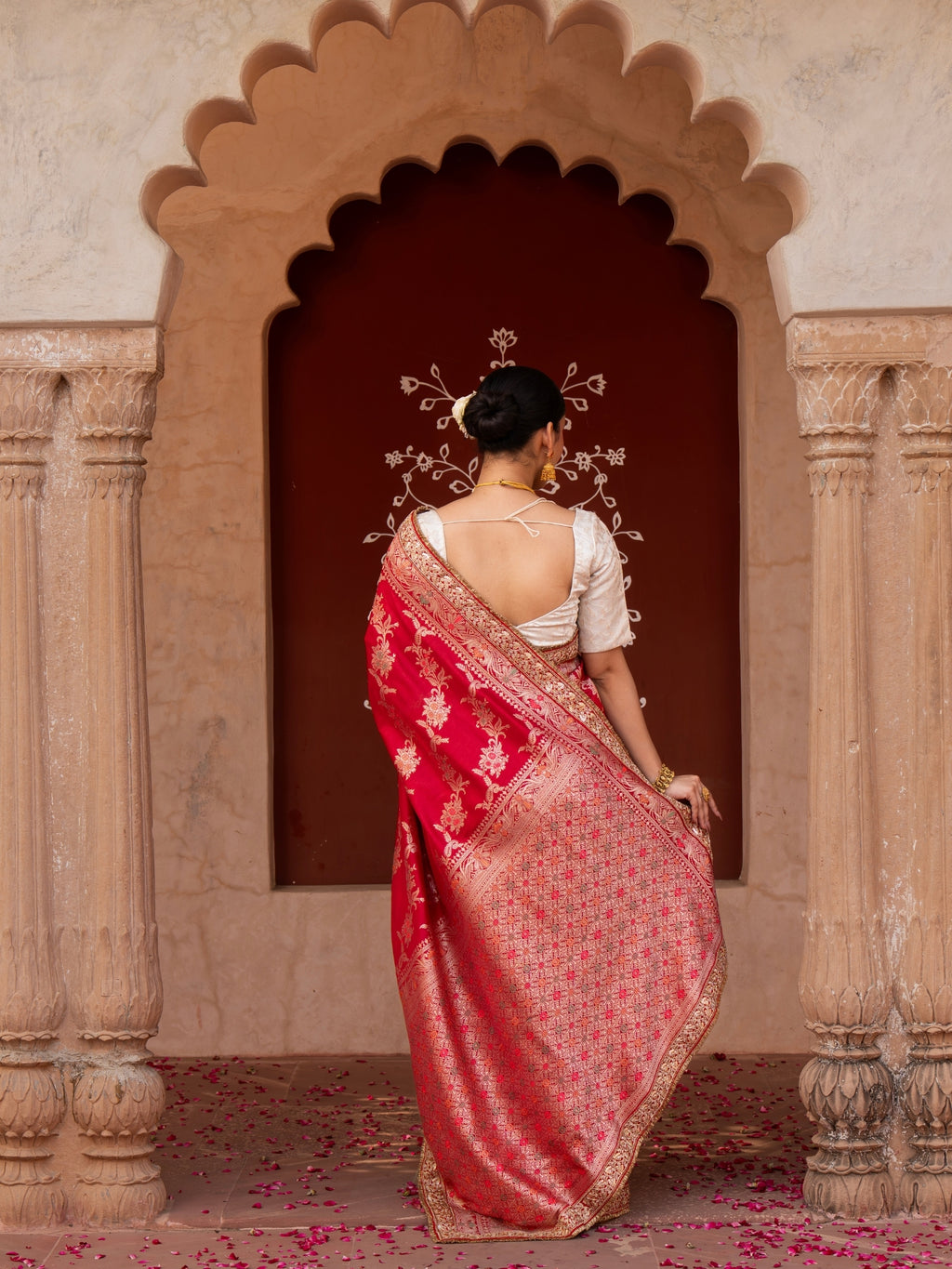 Red Pure katan Silk Banarasi Handloom Saree