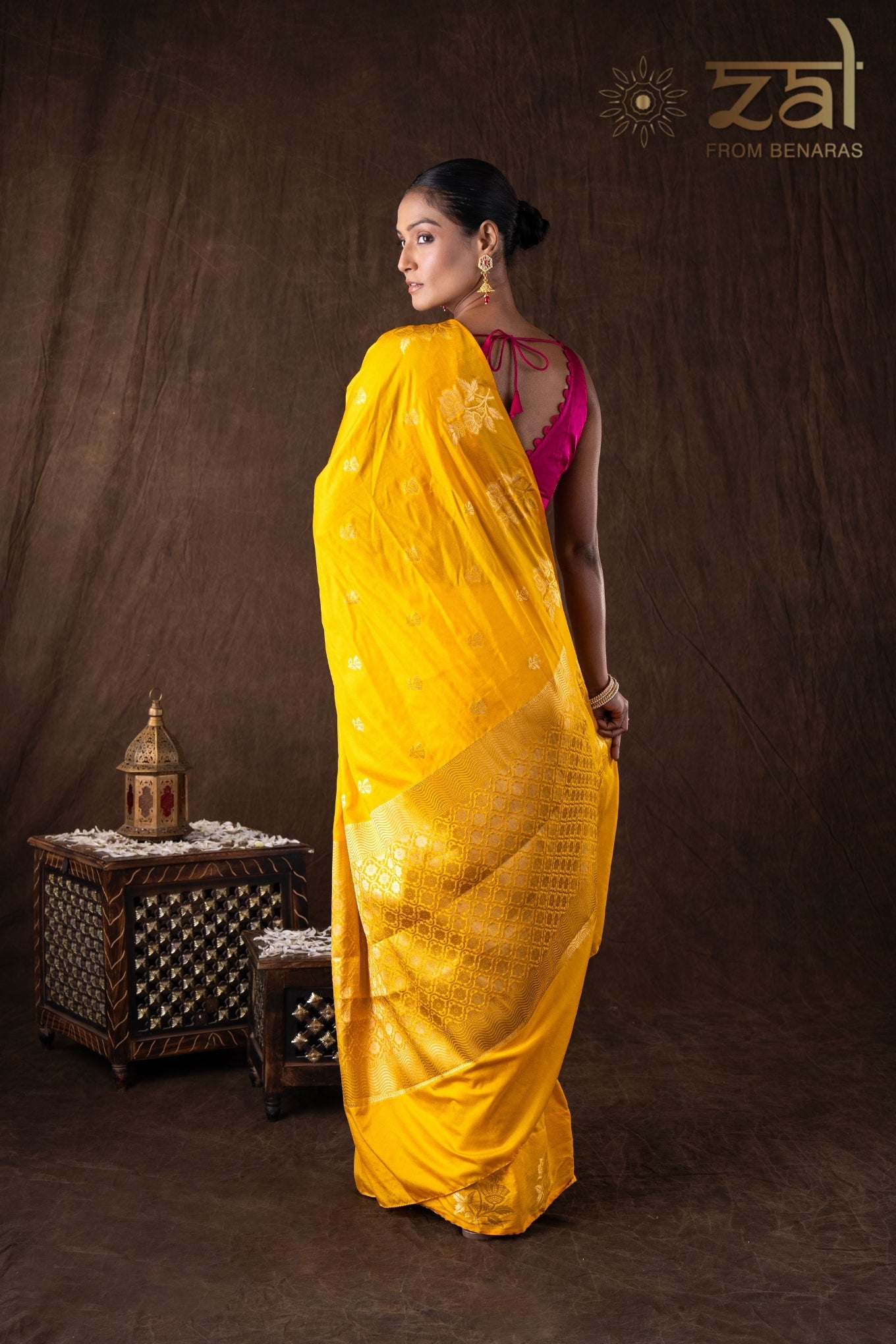 Yellow Pure Silk Raw Mango Zari Banarasi Handlooom Saree