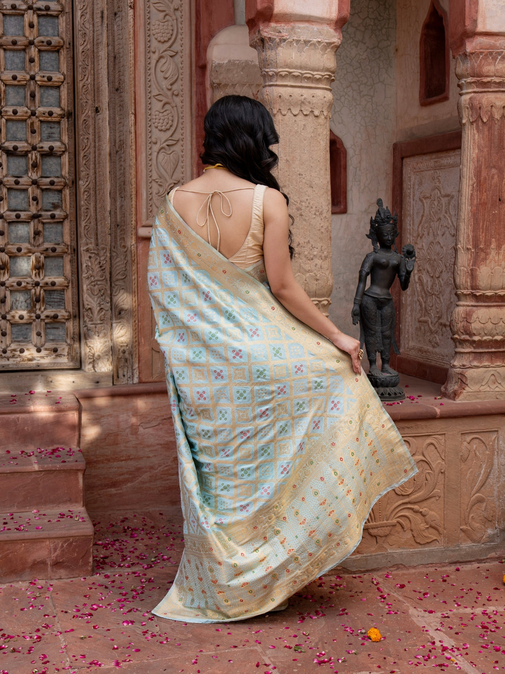 Sky Blue Pure Monga Silk Banarasi Ghatchola Handloom Saree