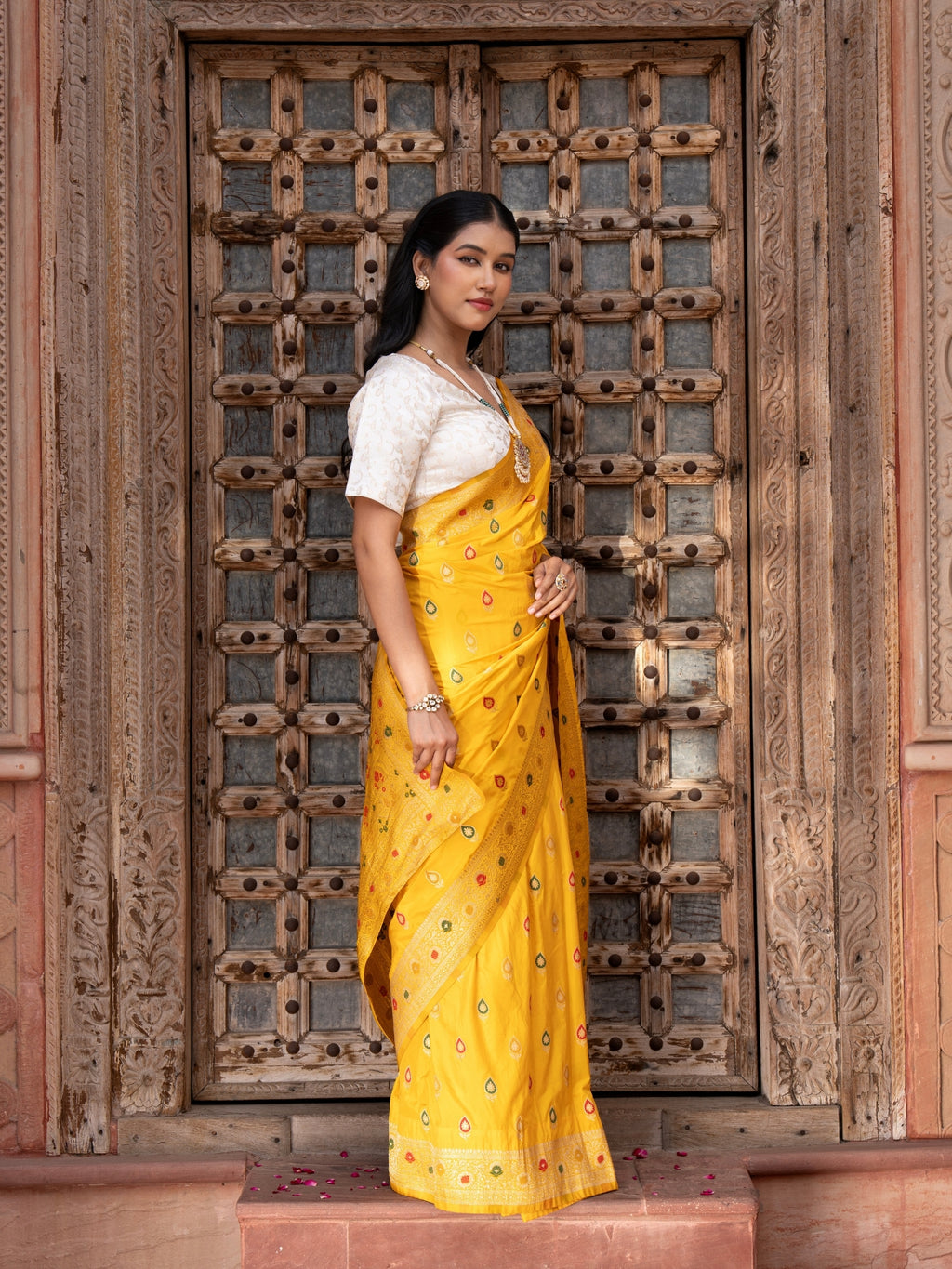 Mustard Yellow Pure Katan Silk Banarasi Handloom Saree