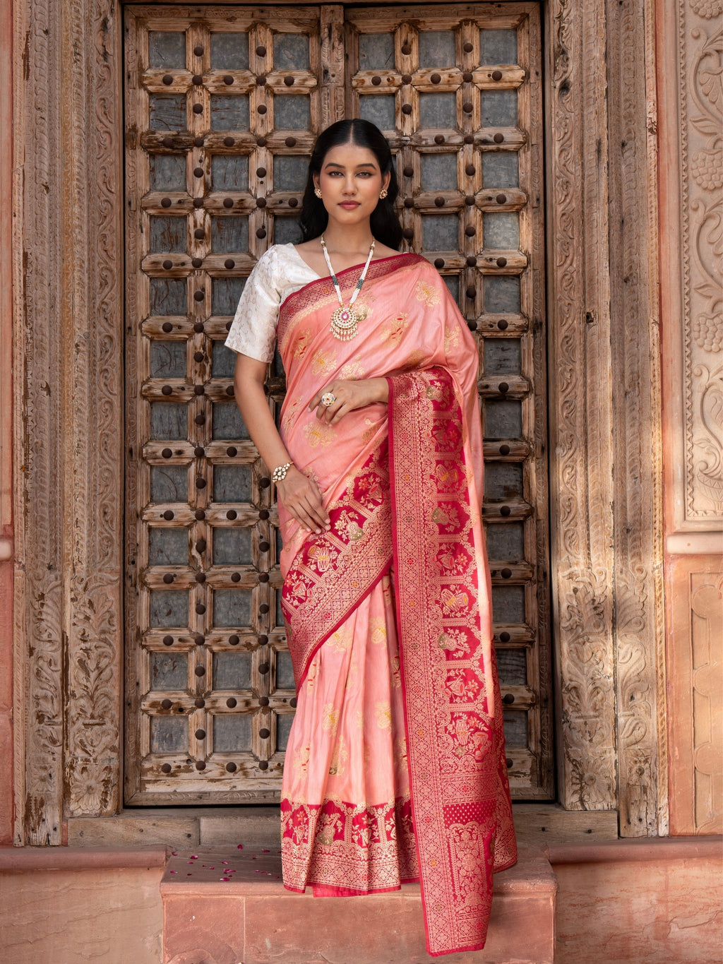 Peach Shaded Motif Pure Katan silk Banarasi Handloom Saree