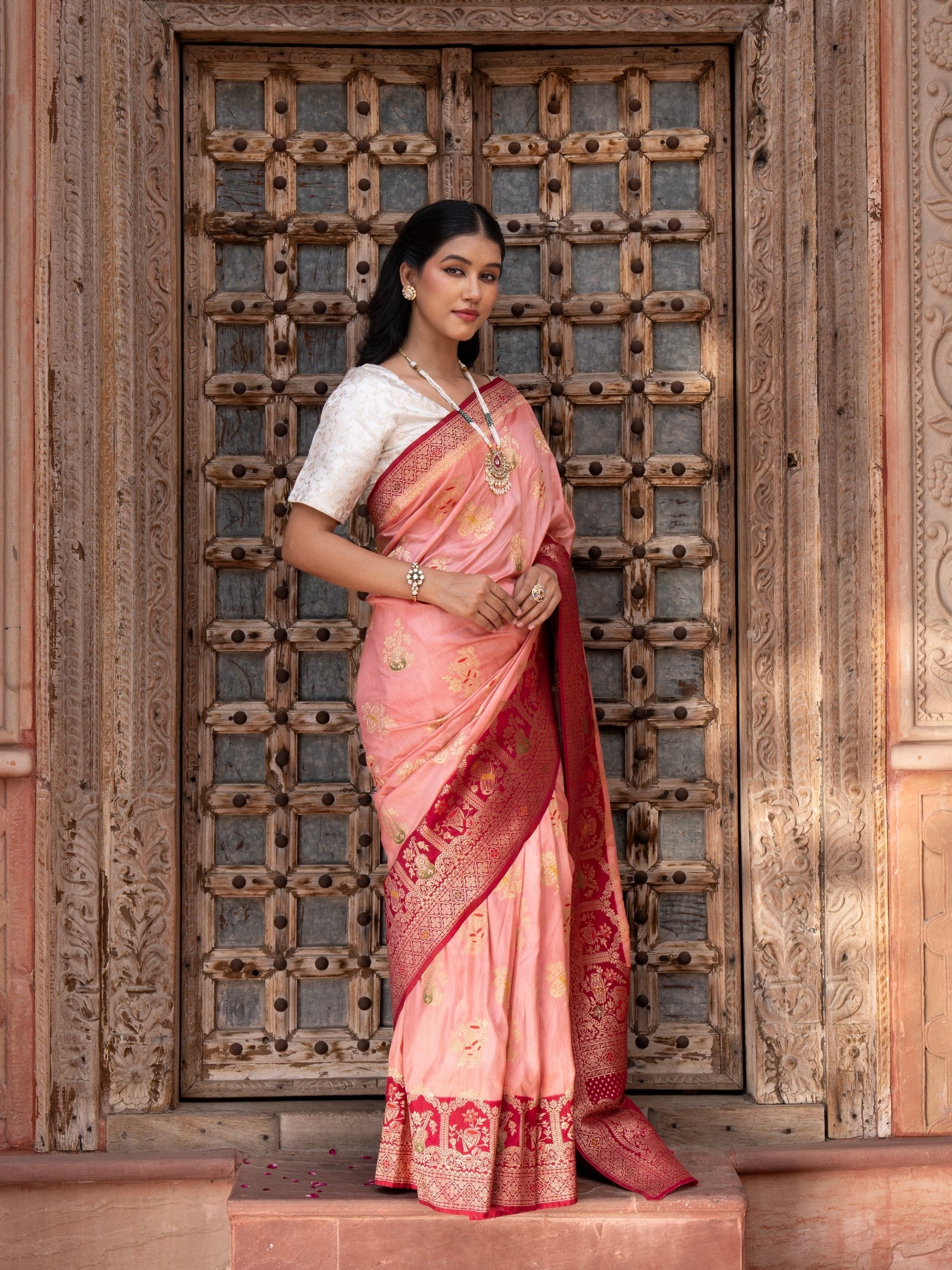 Peach Shaded Motif Pure Katan silk Banarasi Handloom Saree