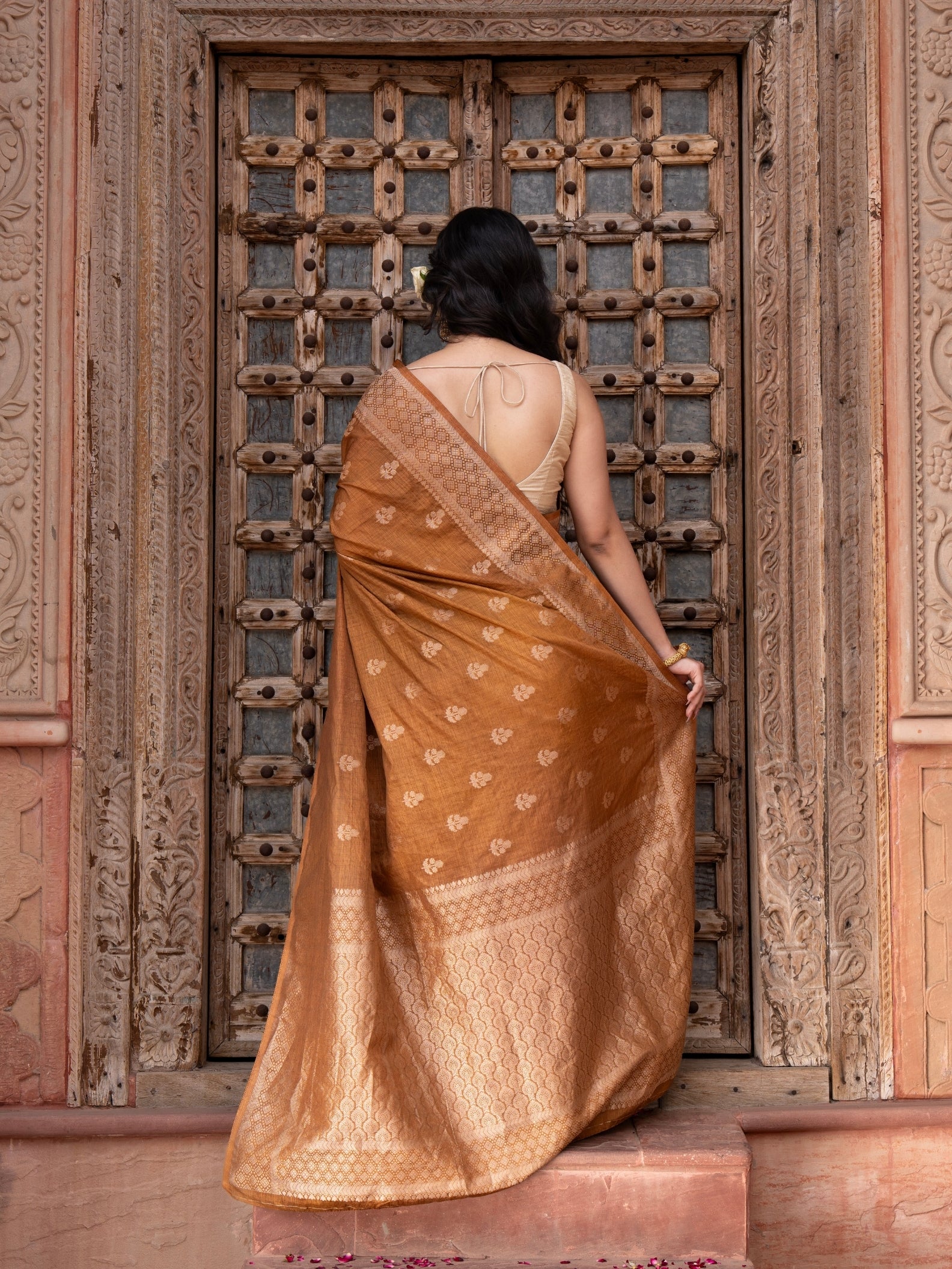 Coffee Pure Katan Silk Banarasi Handloom Saree